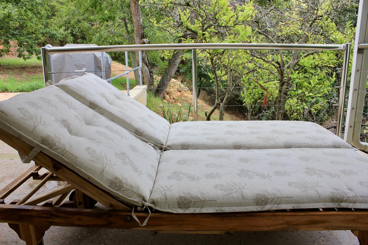 Three Pines Cottage On Stark Conde Stellenbosch Bagian luar foto